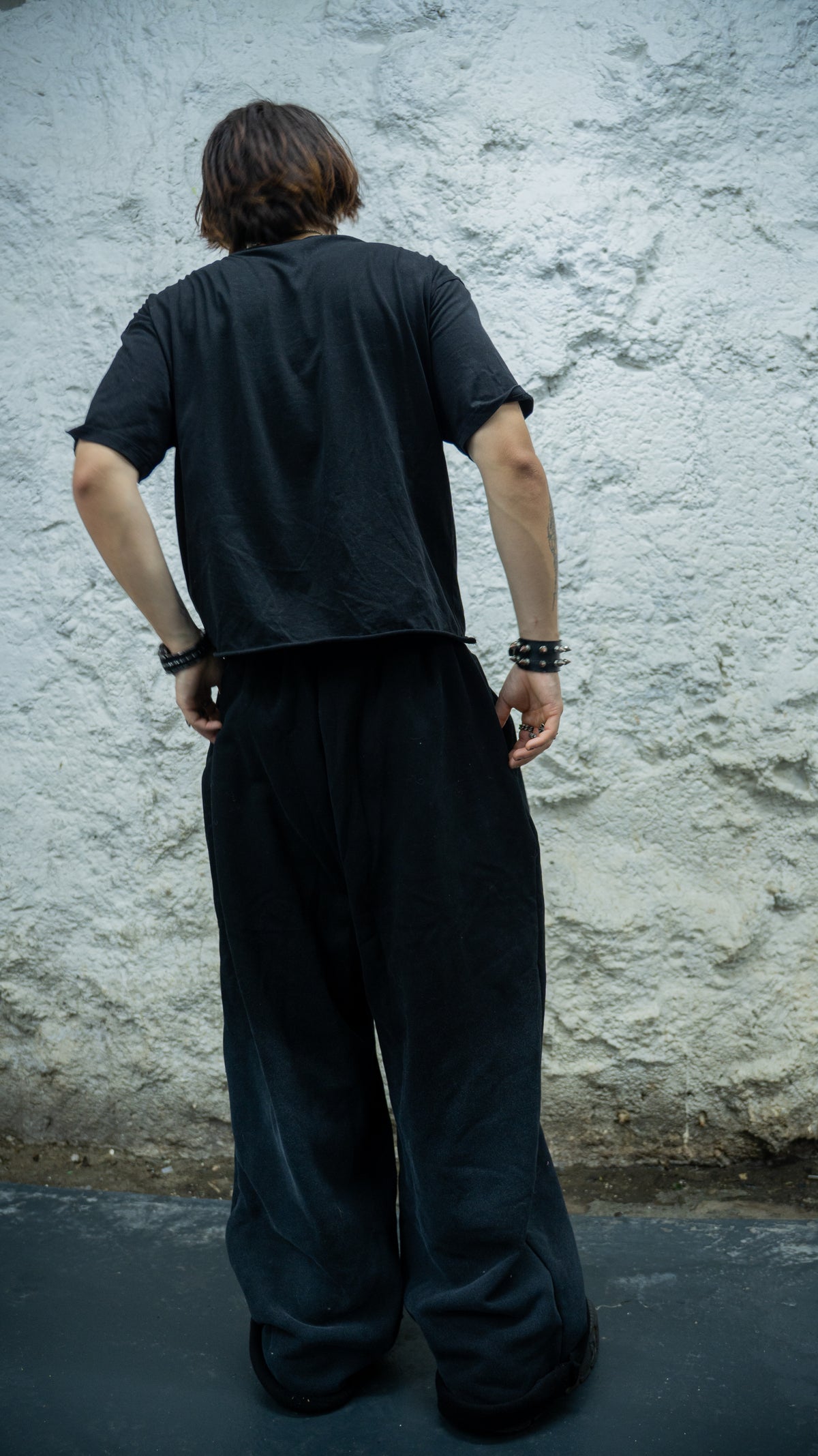 ULTRA OVERSIZED KNECHT JOGGER PANTS